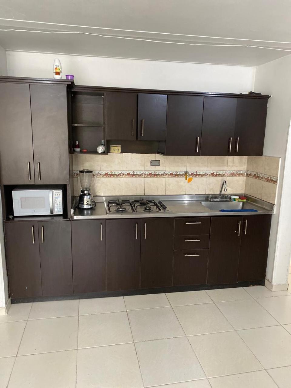E2 Comodo Y Amplio Apartamento En Laureles Estadio 120 Mts2 Medellín Exteriér fotografie